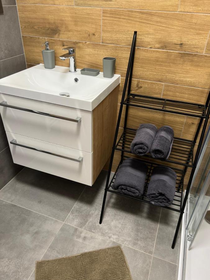 Hobiti Apartman - Bilbo Černá v Pošumaví Extérieur photo